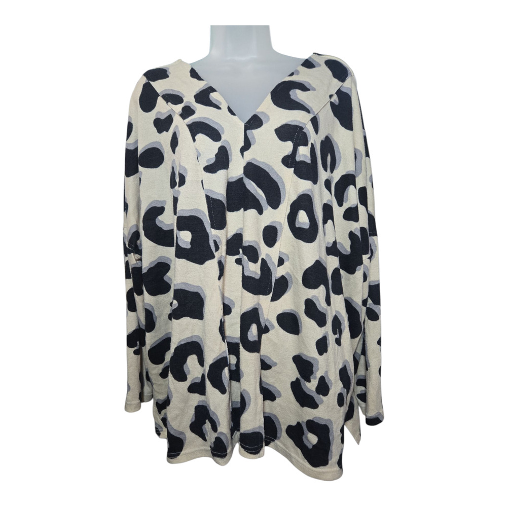 Oddi Womens 2XL Long Sleeve Animal Print Sweater Cozy Lightweight Office Casual
